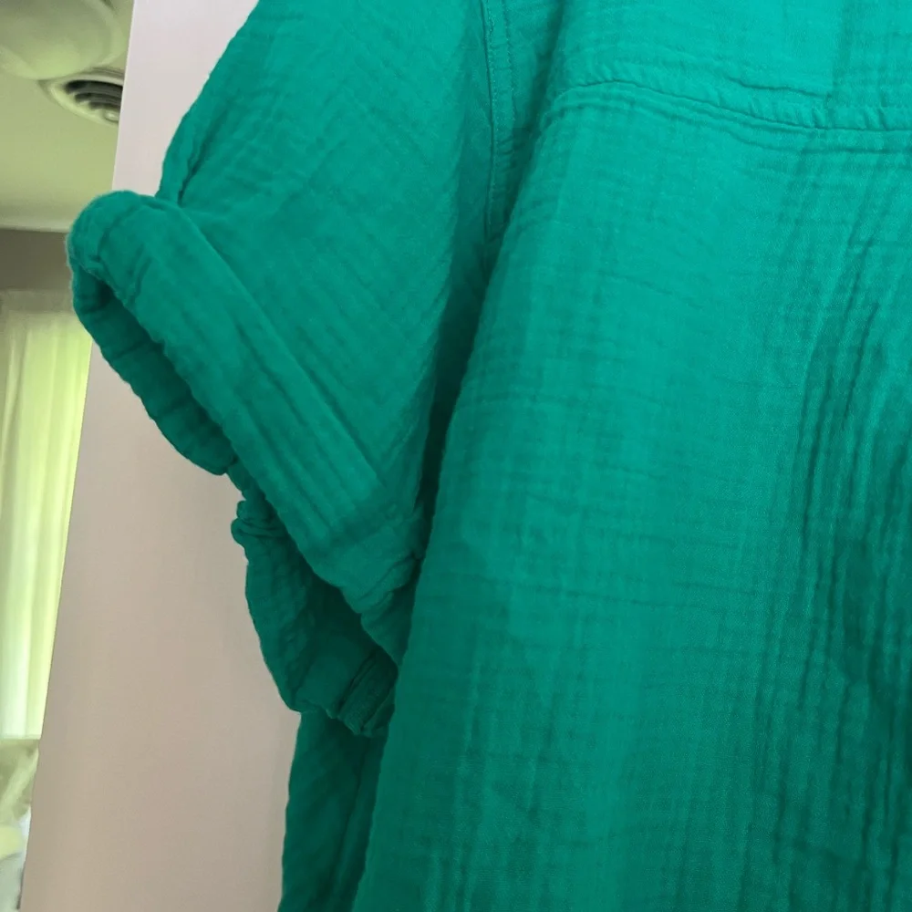 NWT Universal Thread Green Tie Front Button Shirt, Size XXL - Picture 7 of 10